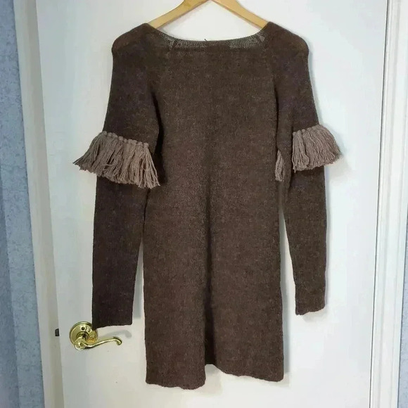 NWT Raven + Lily Brown Handmade Knit Fringe Sleeve Sweater Dress size XS - Picture 3 of 6